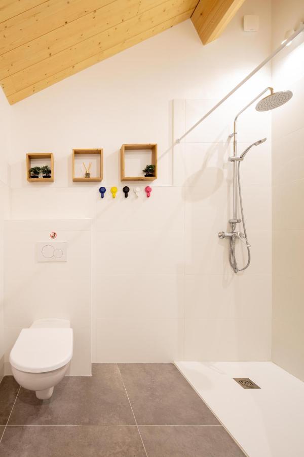 カップブルトン Ted Surf House Bed & Breakfast エクステリア 写真